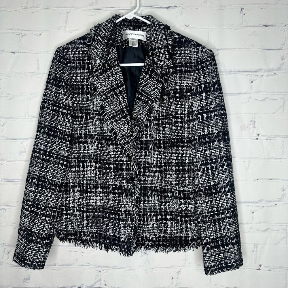 Jones New York black & white size 12 blazer